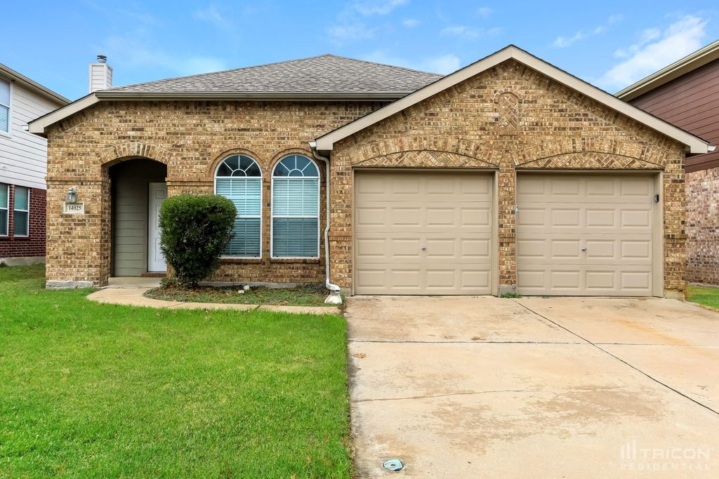 14025 Lost Spurs Rd, Roanoke, TX 76262