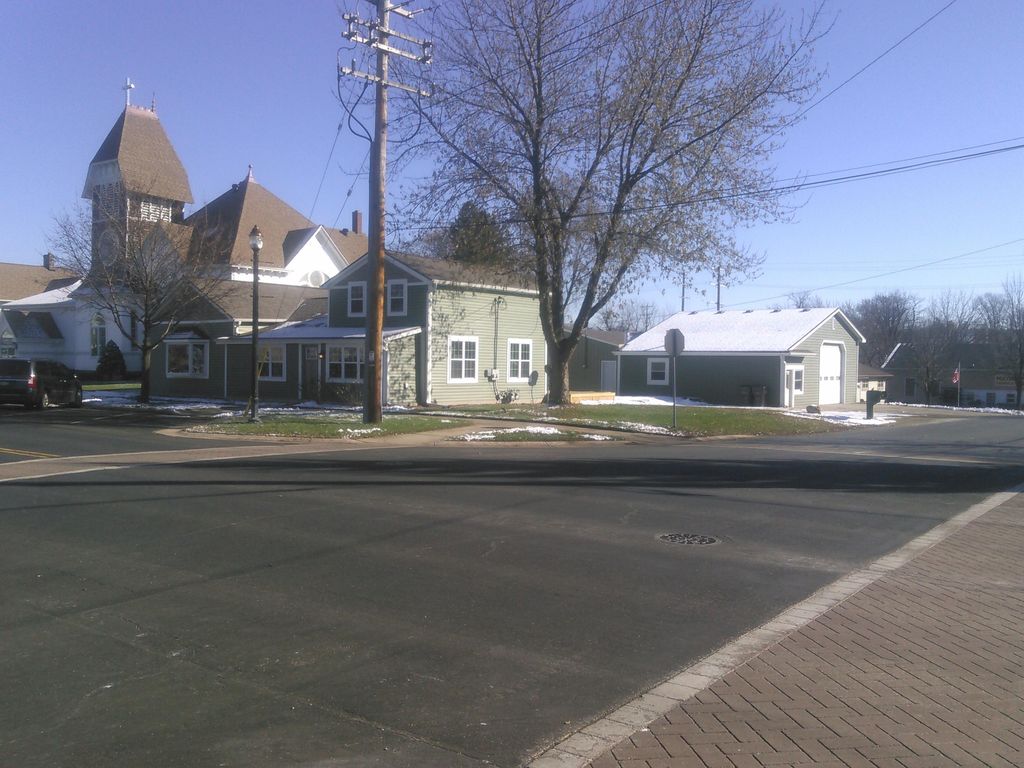 319 W Main St, Palmyra, WI 53156 Trulia