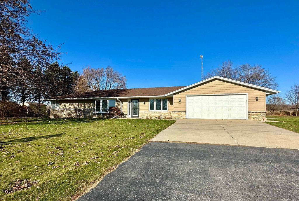 W4382 County Road D, Random Lake, WI 53075 Trulia