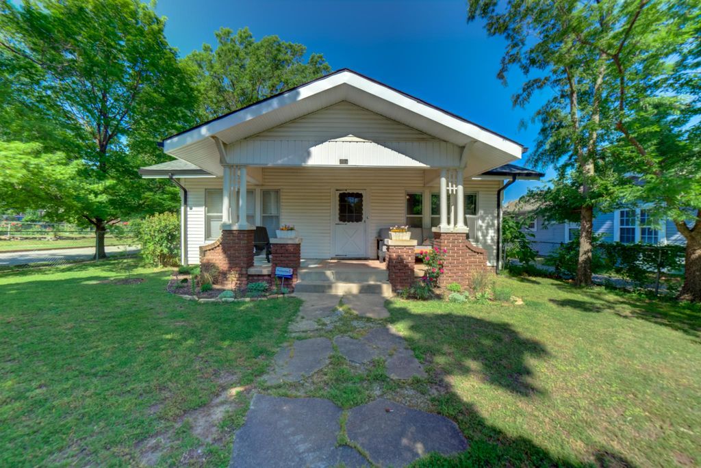 368 S  Zunis Ave, Tulsa, OK 74104