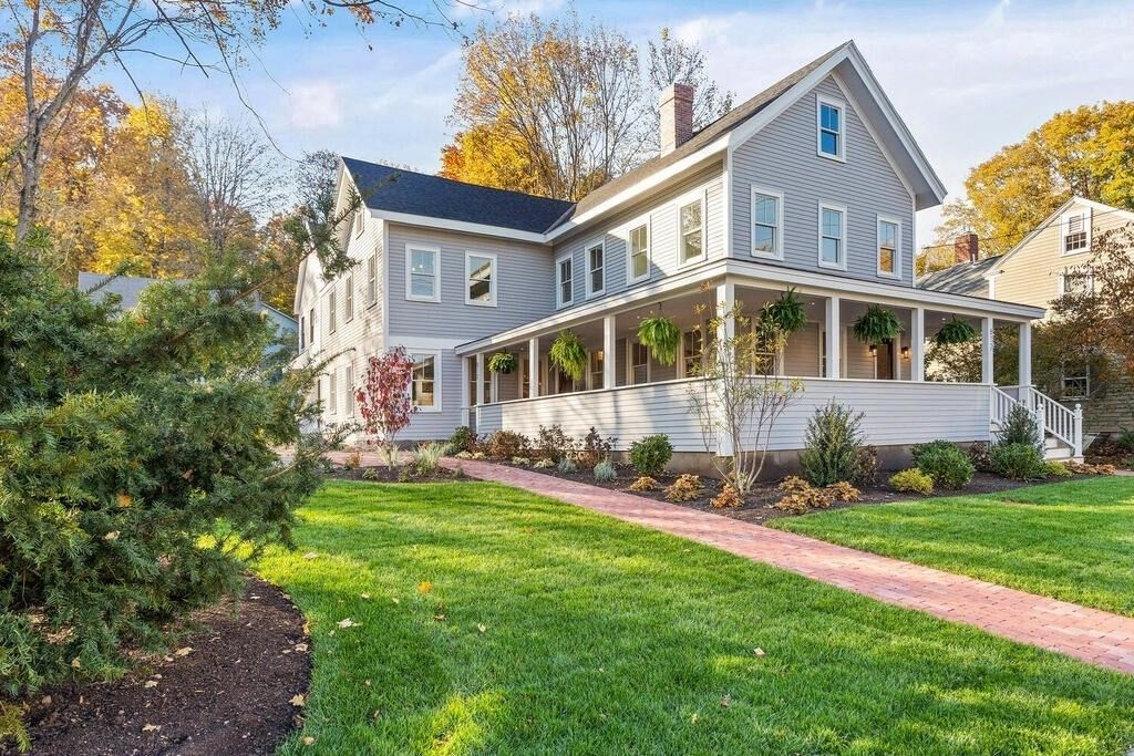 812 Massachusetts Ave, Lexington, MA 02420
