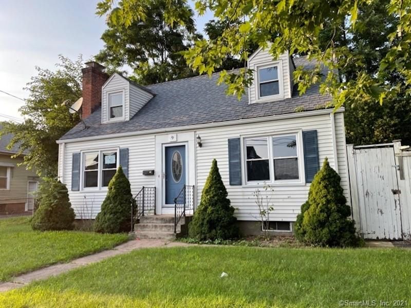 9 Lincoln St, Manchester, CT 06040