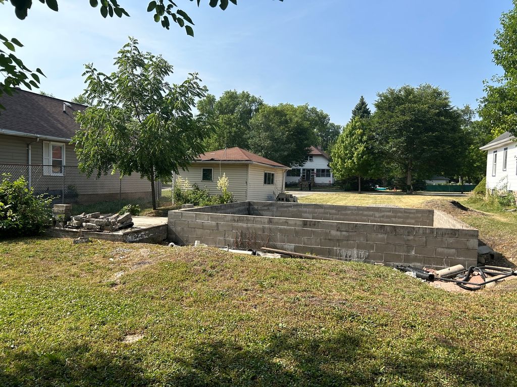 112 W  Gardner St #7, Elwood, IL 60421