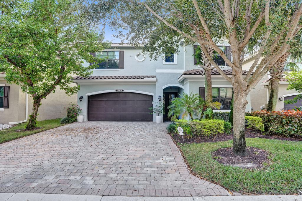 13808 Imperial Topaz Trail, Delray Beach, FL 33446