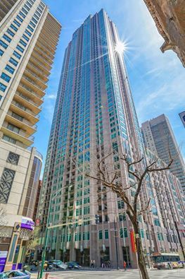 33 W Ontario St #19A, Chicago, IL 60654