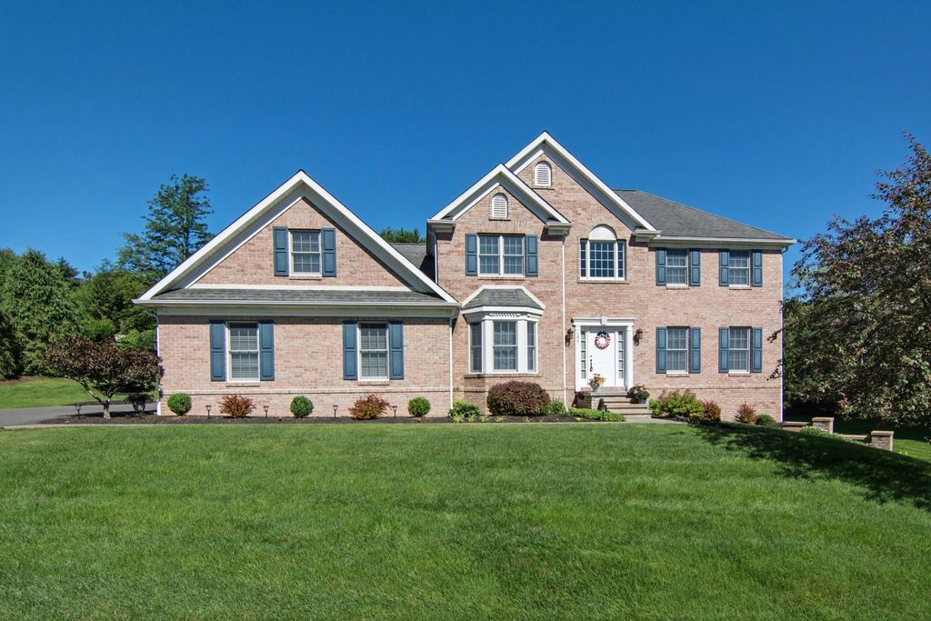 195 Via Largo Dr, Lewisburg, WV 24901 Trulia