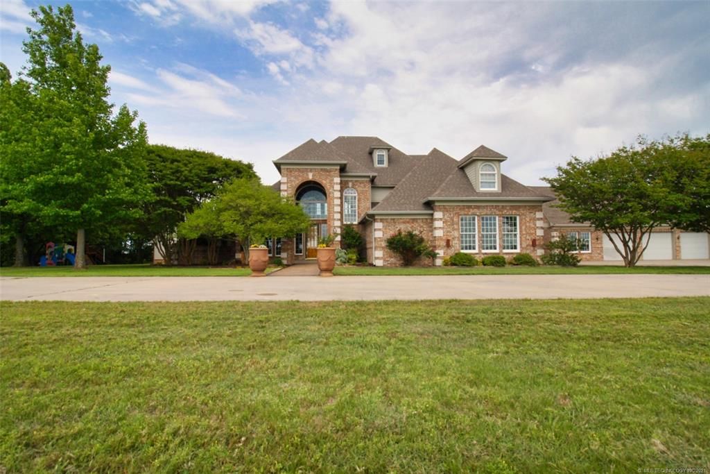 12300 Rolling Hills Dr, Kingston, OK 73439