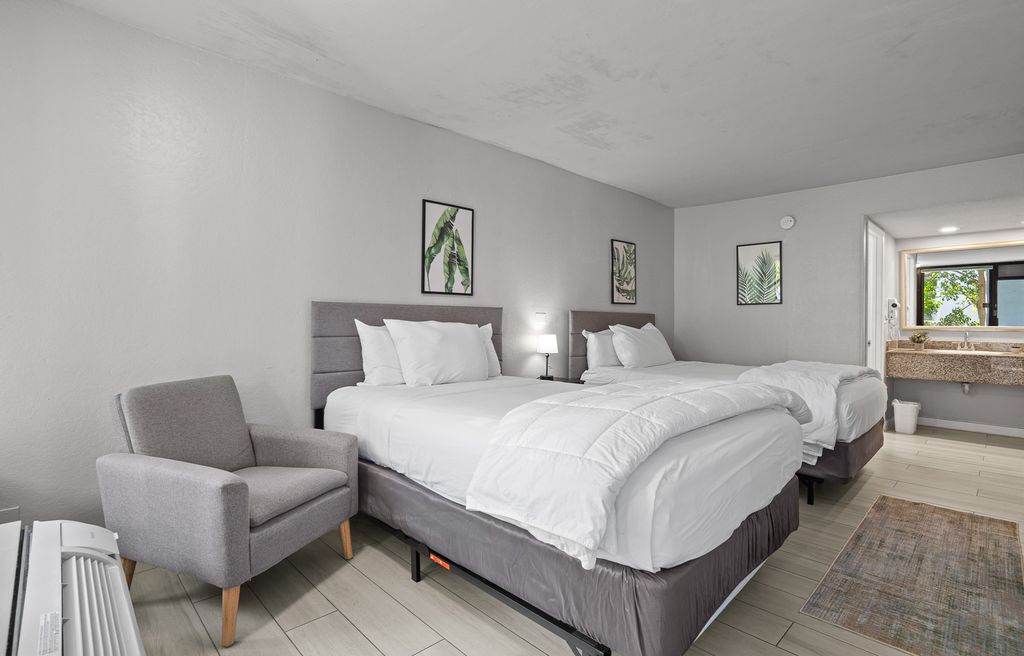 2520 Stirling Rd 308 Hollywood - 206a780df15a91dd88c3a4421ea57e47 Full 