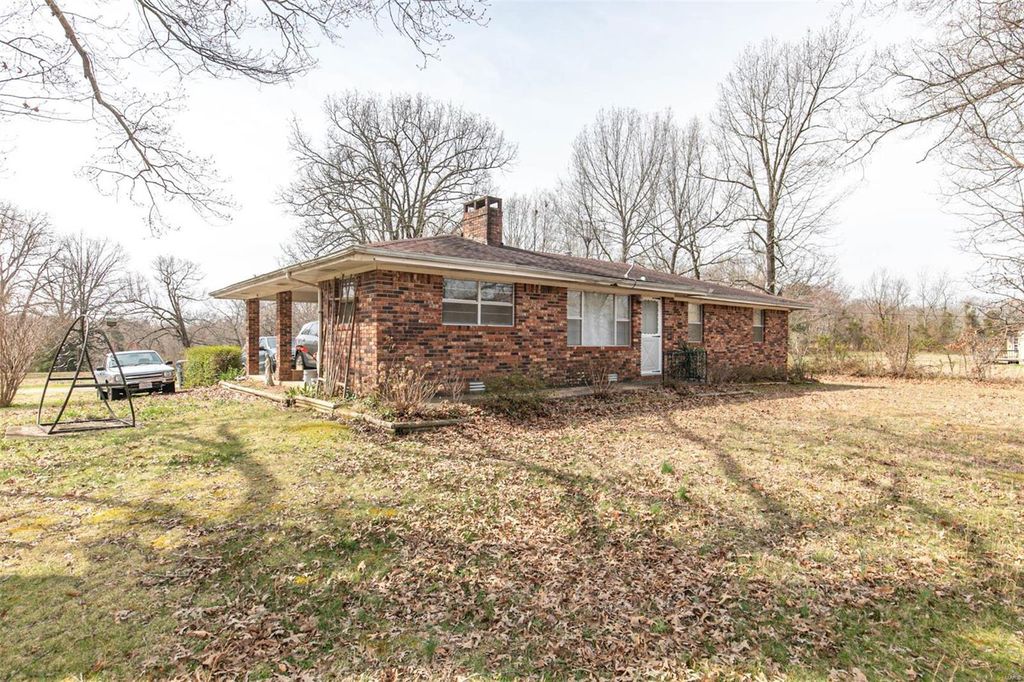4968 State Highway 142 E, Doniphan, MO 63935