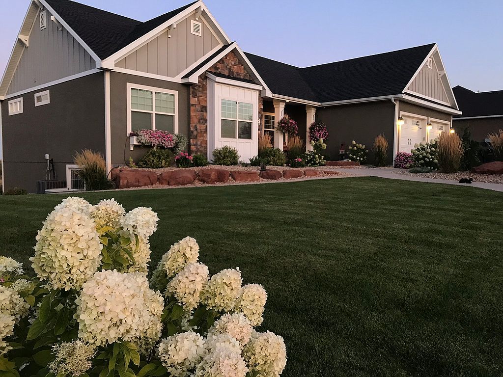 292 Park Pl, Roosevelt, UT 84066