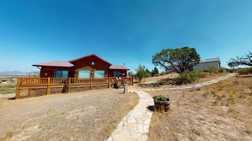 795-326 County Rd, Silt, CO 81652