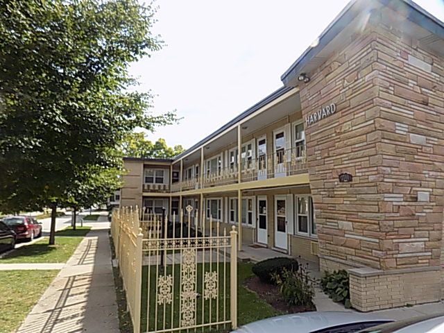 7740 Harvard St #4A, Forest Park, IL 60130