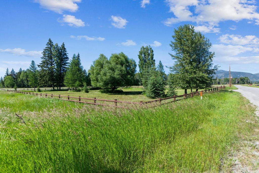 51 Grave Creek Rd, Eureka, MT 59917 Trulia