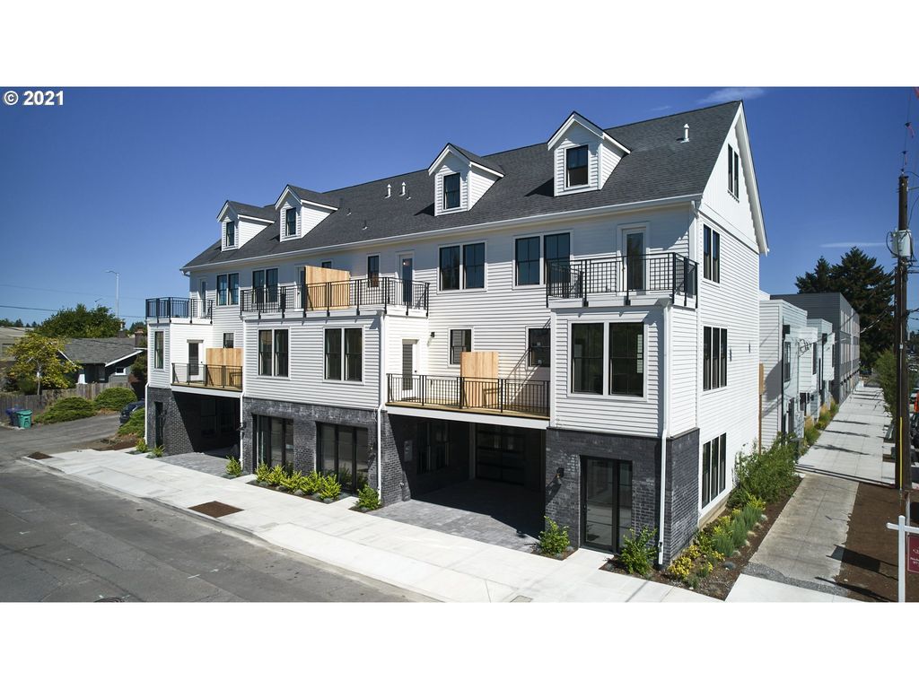 516 NE 56th Ave, Portland, OR 97213