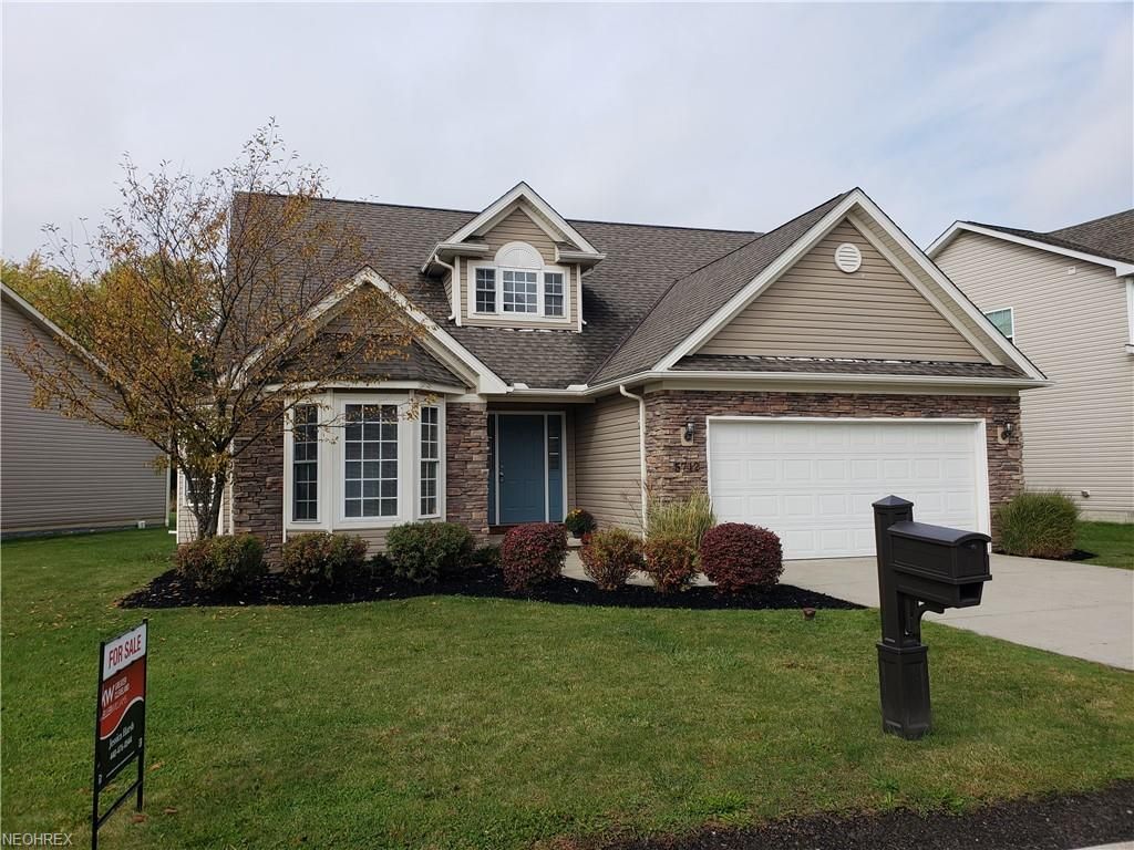 5712 Daniel Dr, Bedford Heights, OH 3 Bed, 3 Bath SingleFamily Home