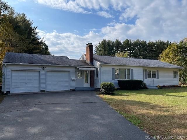 35 Burnham Rd, Avon, CT 06001