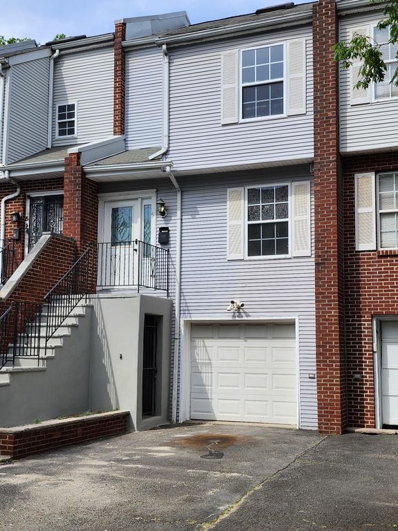 5 Weequahic Ave 1, Newark, NJ 07112 See Est. Value, Schools & More