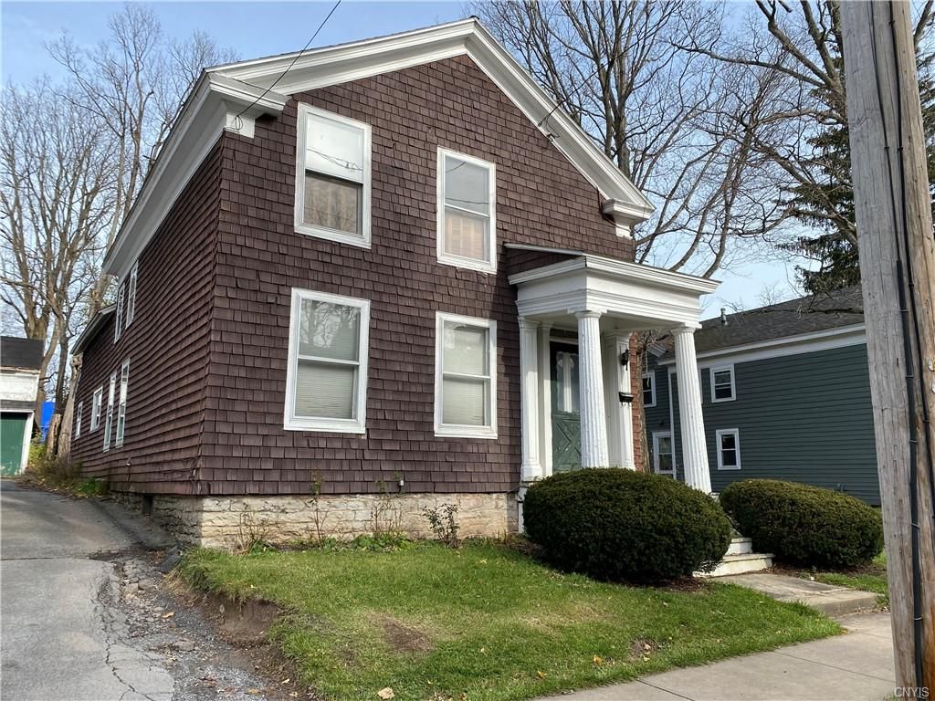 15 William St, Cazenovia, NY 13035