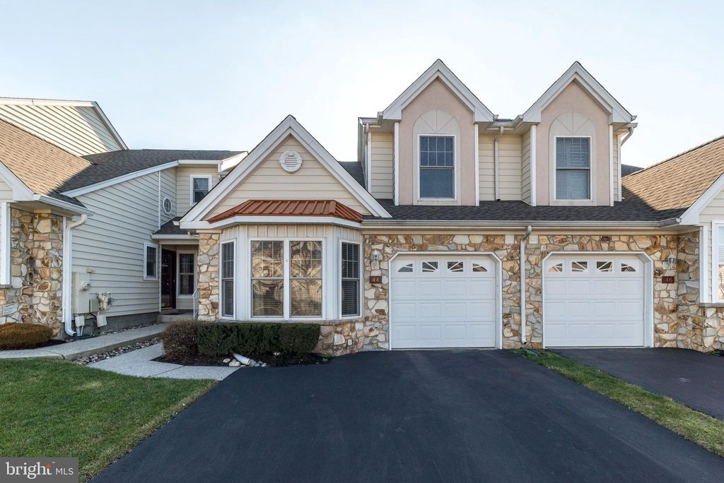 44 Grandview Dr, Ivyland, PA 18974 See Est. Value, Schools & More