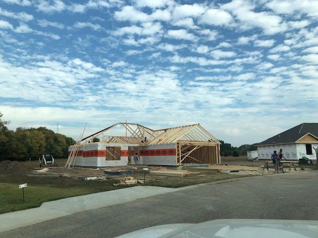 1621 Saint Joseph Dr, Grove, OK 74344