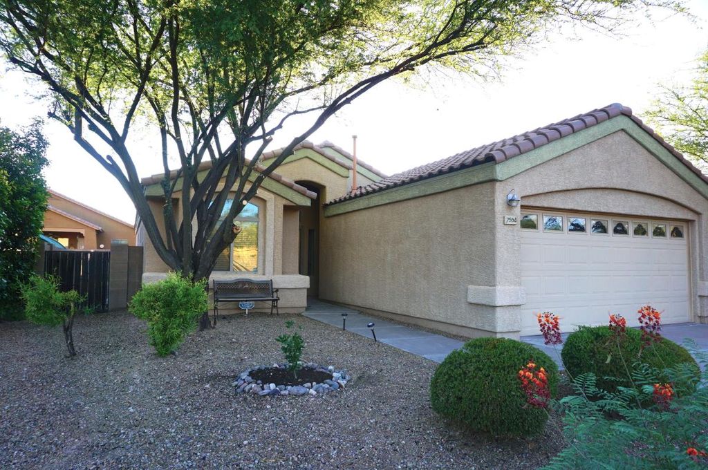 7534 S Hinds Willow Way, Tucson, AZ 85747
