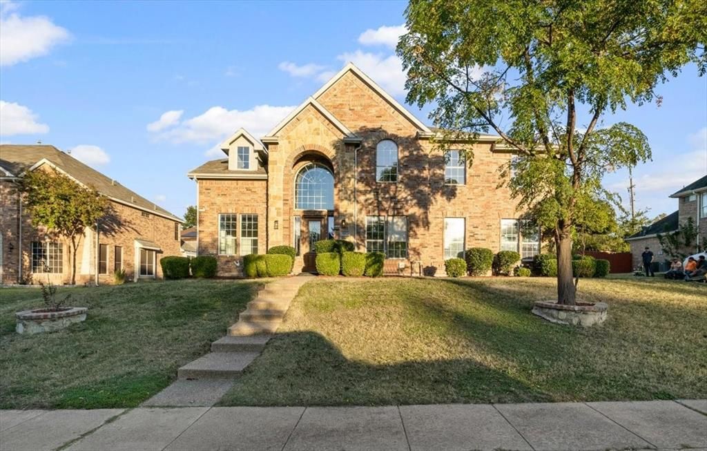 942 Marisa Ln, Desoto, TX 75115