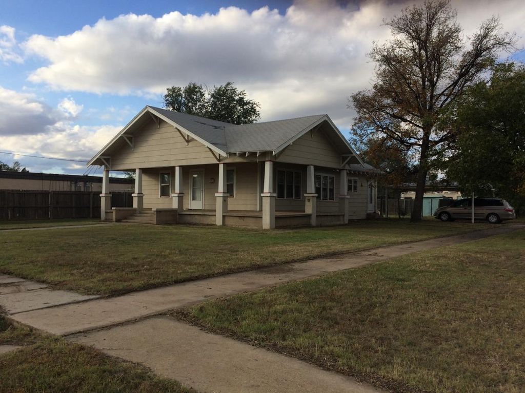 800 W 8th St, Plainview, TX 79072 Trulia