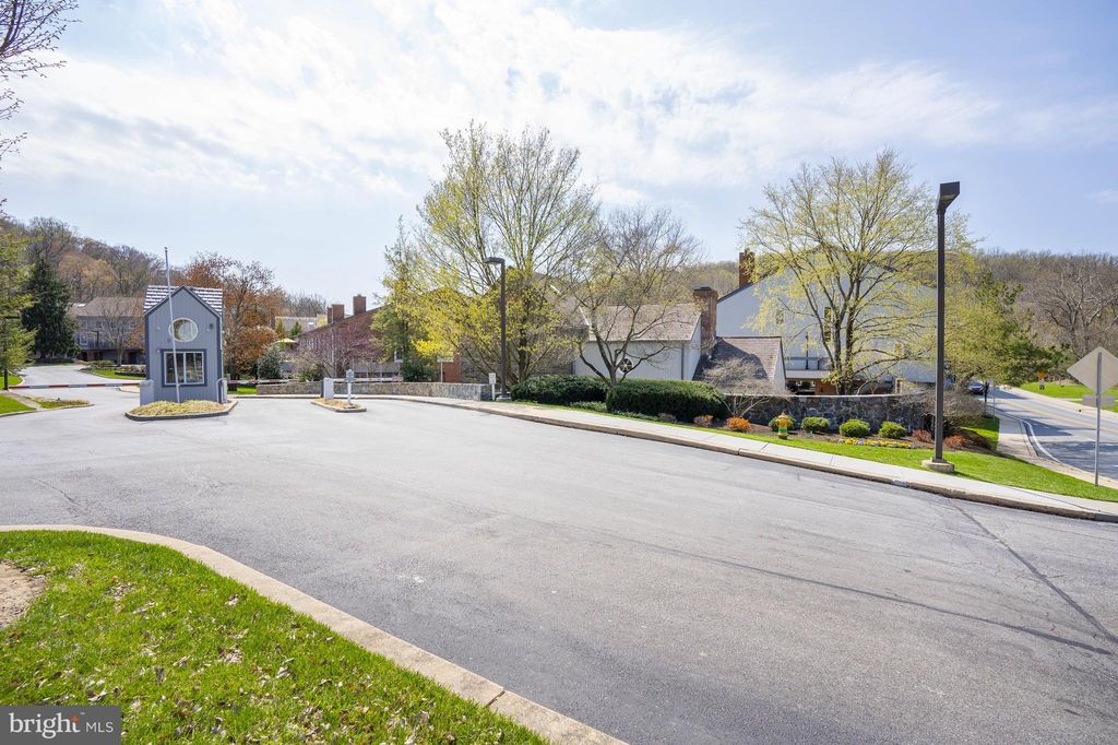 17 S Rockland Falls Rd, Rockland, DE 19732 Trulia