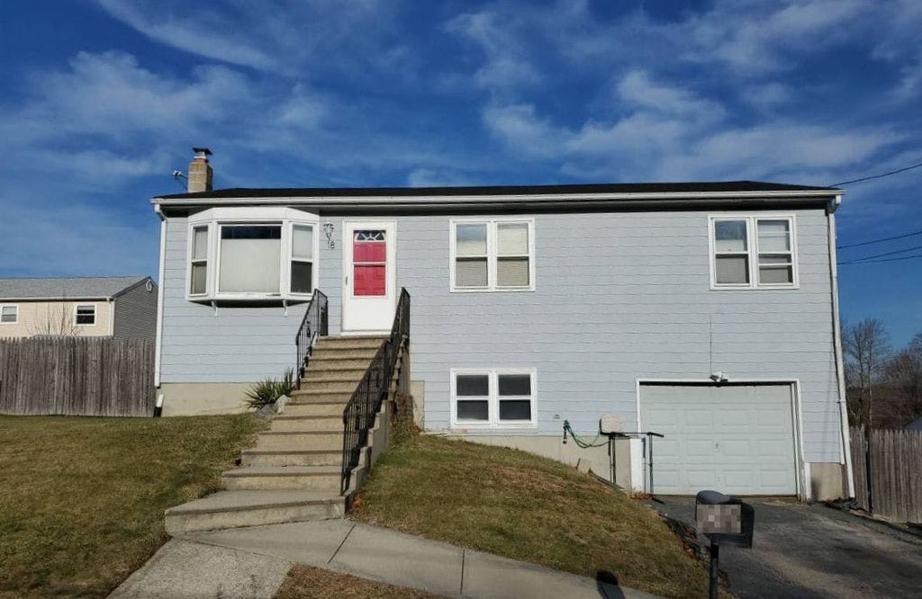 18 Camille Dr, Johnston, RI 02919 Trulia