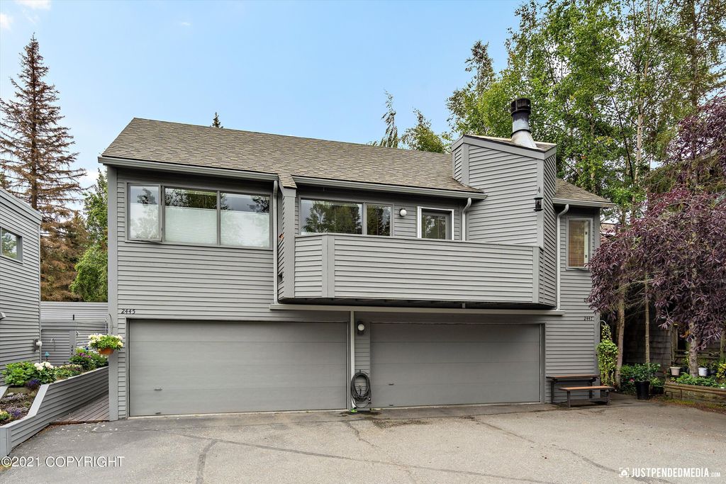 2449 La Honda Dr #3C, Anchorage, AK 99517