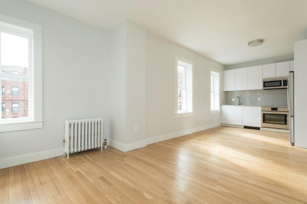 31-35 South St, Brighton, MA 02135