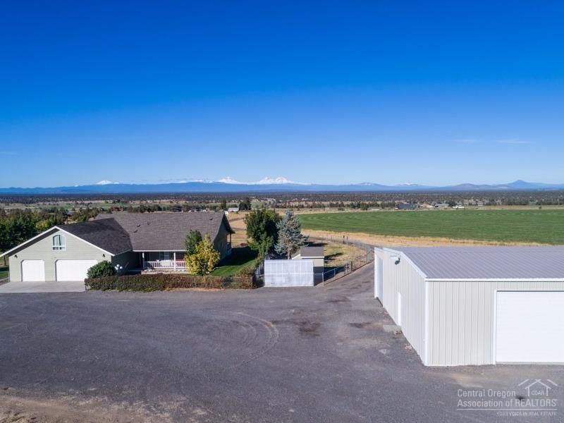 16777 SW Hahlen Ave, Powell Butte, OR 97753 Trulia