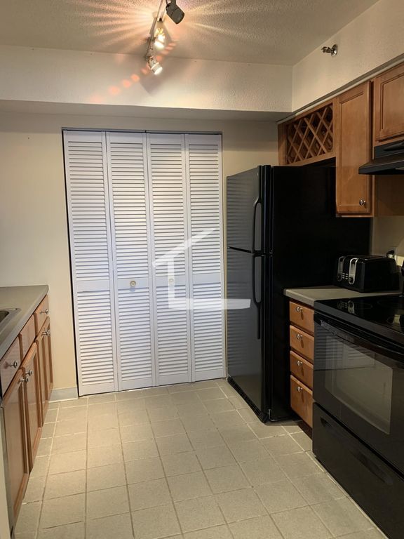 1731 Beacon St #320, Brookline, MA 02445