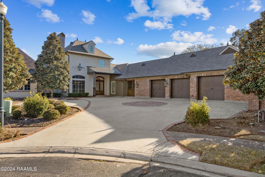 113 Grand Cypress Creek Dr, Broussard, LA 70518 MLS 24000913 Trulia