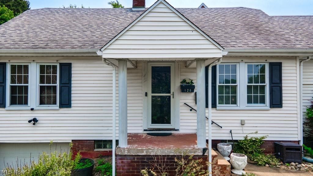 128 Negley Ave, Steubenville, OH 43952