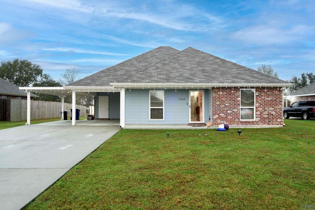 2562 Pineridge St, Thibodaux, LA 70301 Trulia