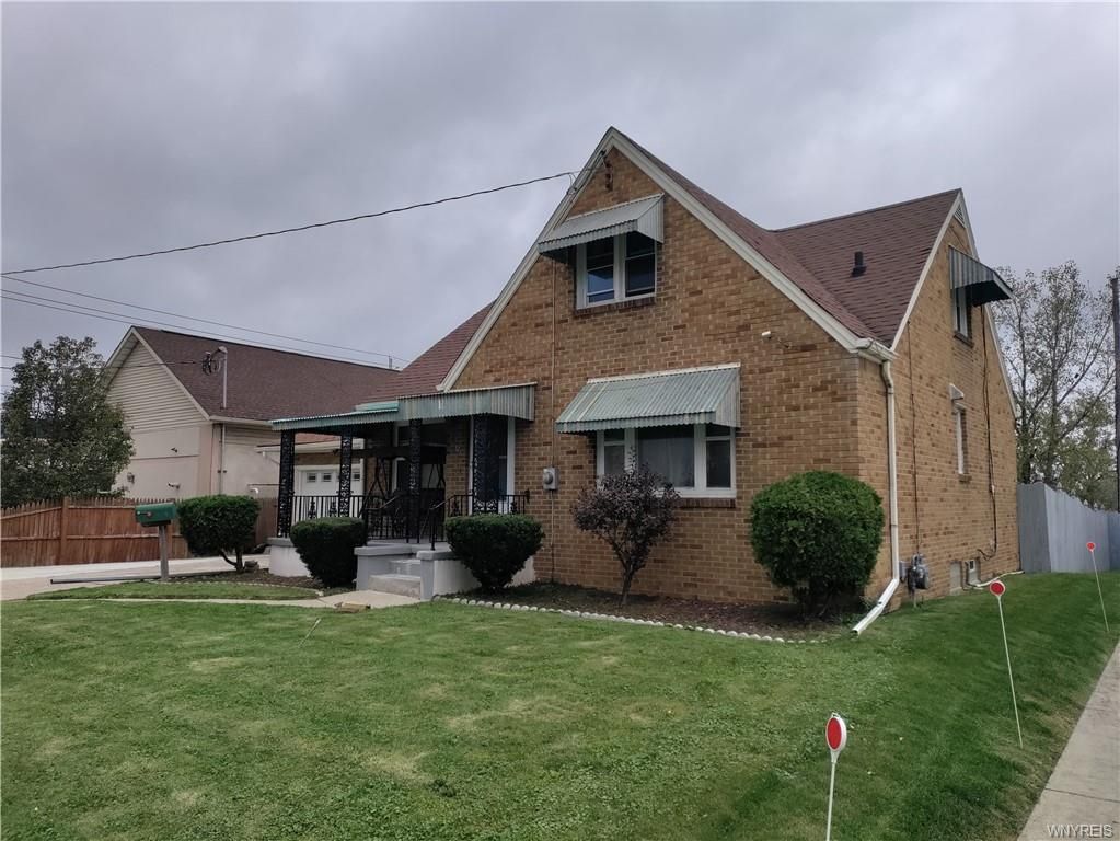 12 Freda Ave, Buffalo, NY 14225