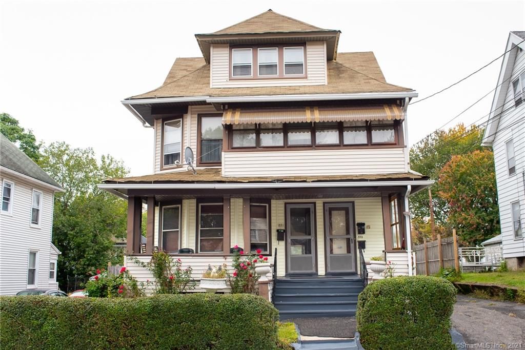 221 Goddard Ave, Bridgeport, CT 06610
