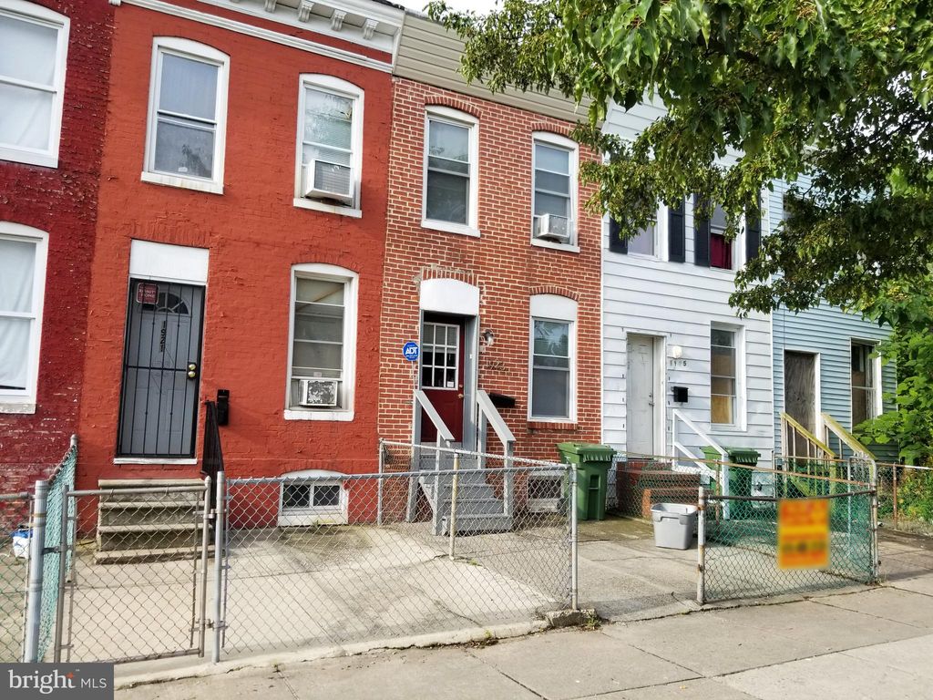 1923 McHenry St, Baltimore, MD 21223
