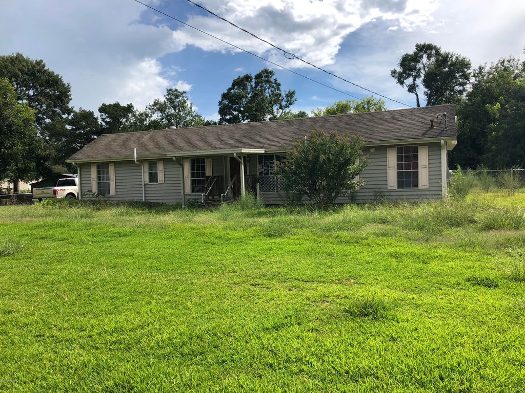 1933 Green St, Jeanerette, LA 70544 Trulia