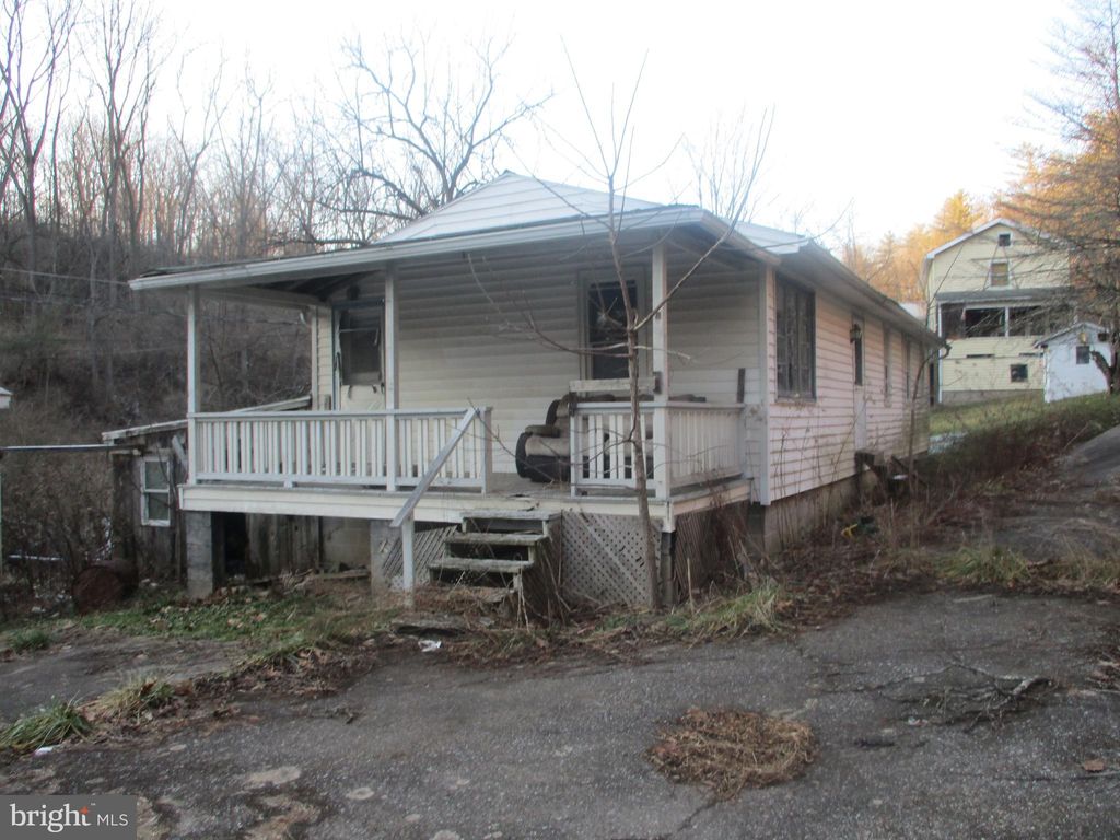 6926 Hungry Hollow Rd, Alexandria, PA 16611 MLS PAHU2022196 Trulia