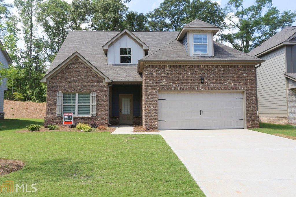 1017 Hartwell Rd #5, Locust Grove, GA 30248