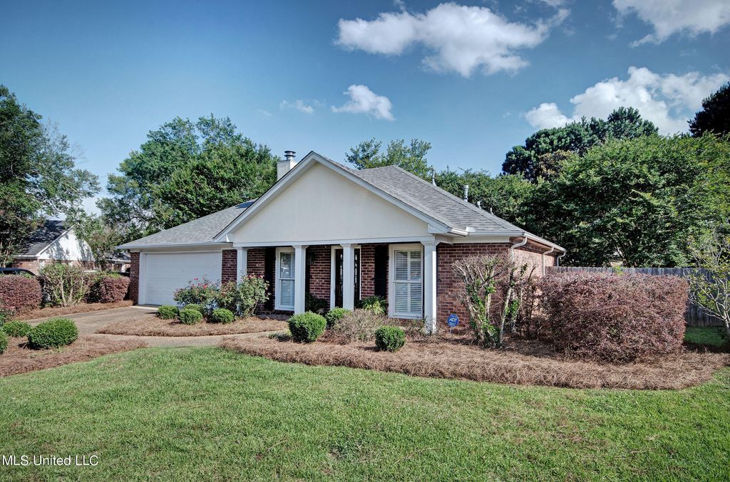 309 S  Place Dr, Madison, MS 39110