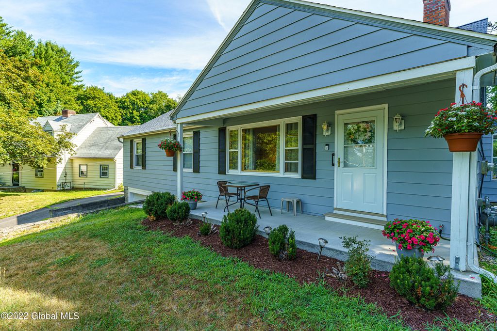 9 Crescent Terrace, Wynantskill, NY 12198 Trulia