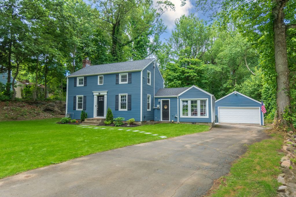 141 Cedarhurst Ln, Milford, CT 06461 MLS 24025266 Trulia