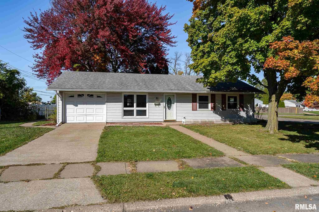 4105 9th St, East Moline, IL 61244 Trulia 4105 9th St, East Moline, IL 61244 Trulia