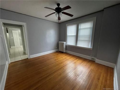 77 Whitmore St #3, Hartford, CT 06114