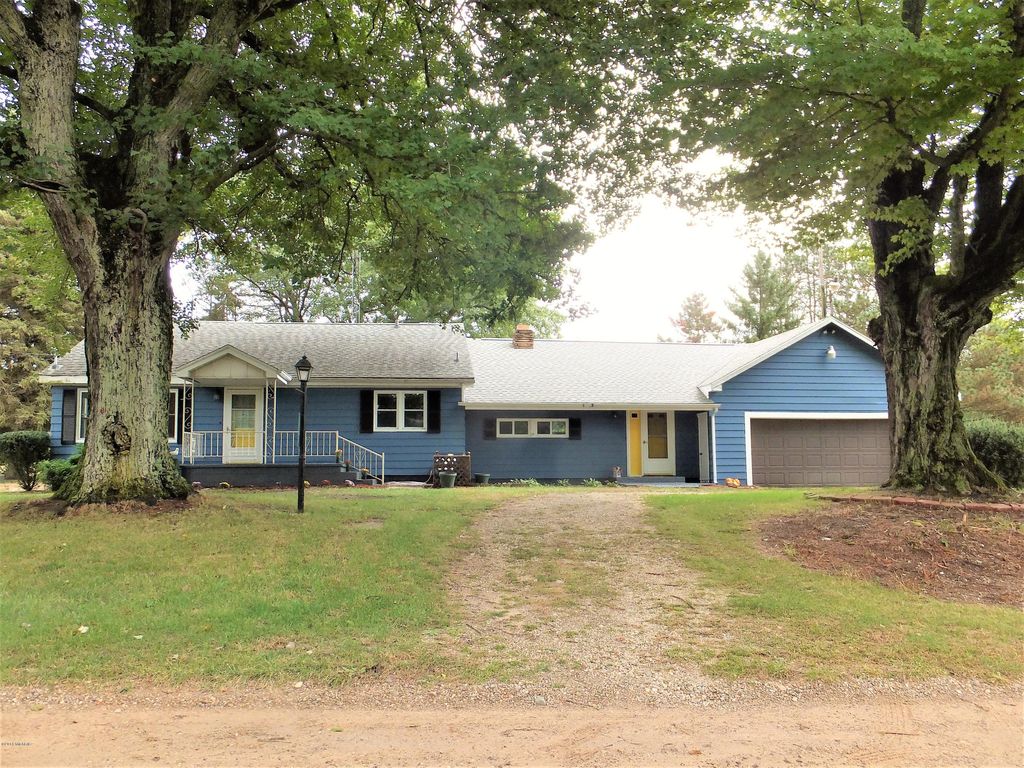 2741 Ward Rd, Eau Claire, MI 49111 Trulia