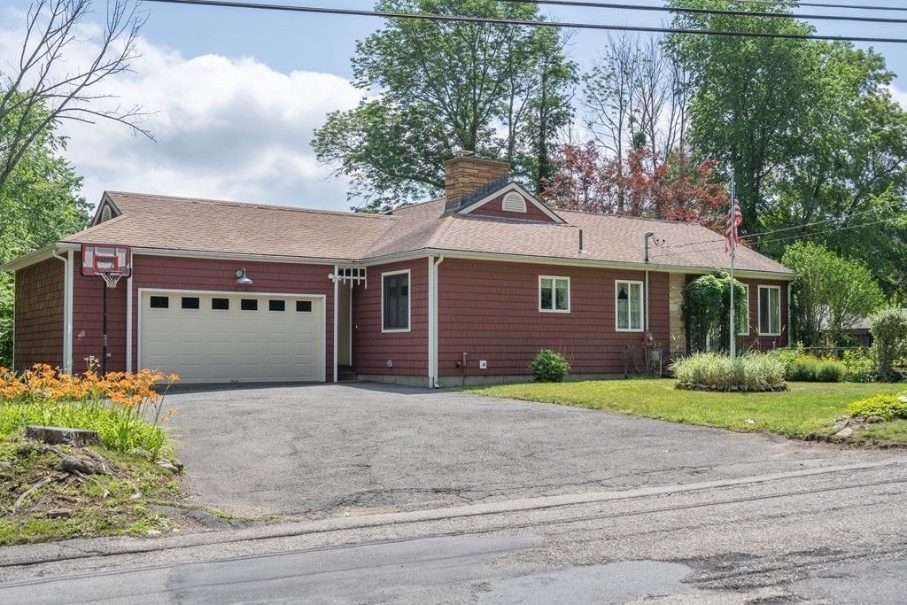 353 Dennison Dr, Southbridge, MA 01550 Trulia