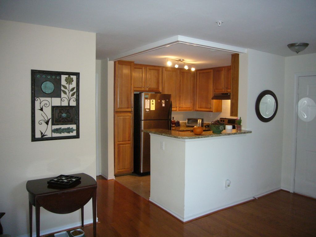 9905 Boysenberry Way, Gaithersburg, MD 20879